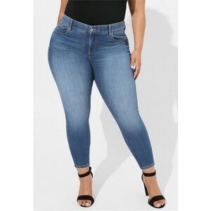 Torrid Bombshell Skinny Leg High Waist Plus Size 20R Premium Stretch Denim Jeans